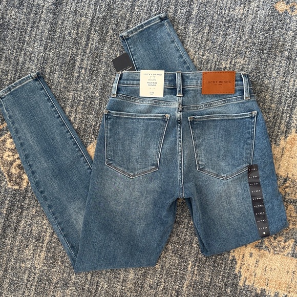 Lucky Brand Bridgette High Rise Skinny Blue Jeans - Long - Picture 3 of 4